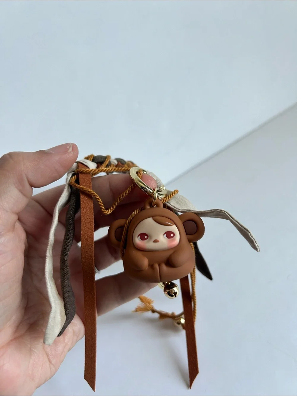 PUCKY tap tap babies pendant